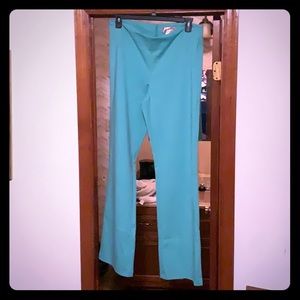 Long elegant legs ponte stretch pants